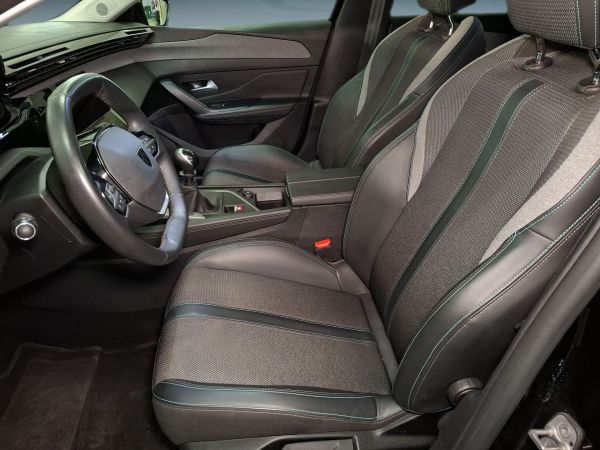 peugeot-308-2024-gasolina-1199cc