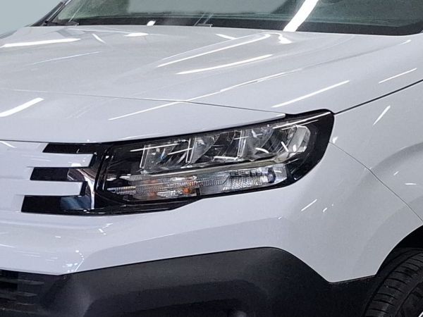 peugeot-partner-2025-diesel-1499cc