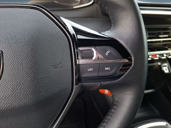 peugeot-2008-2024-gasolina-1199cc