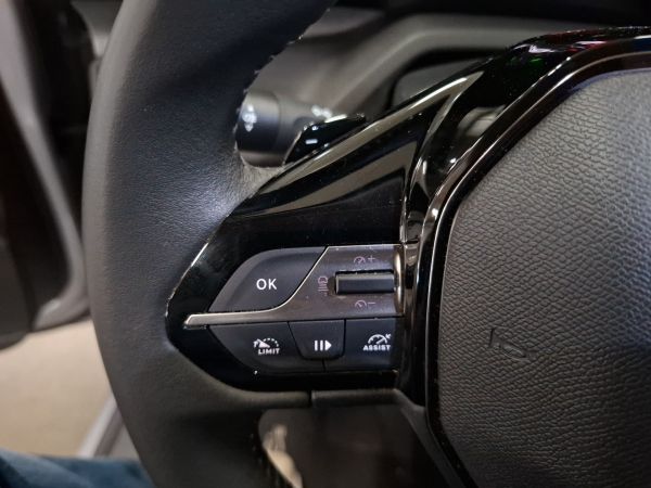 peugeot-308-sw-2025-gasolina-1199cc