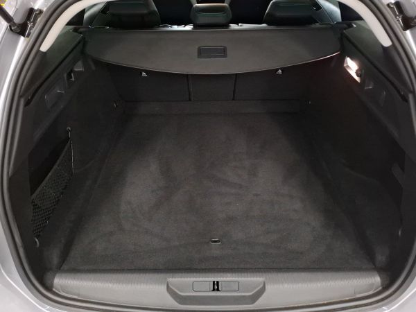 peugeot-308-sw-2025-gasolina-1199cc