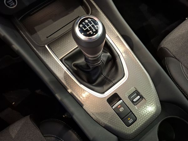 nissan-qashqai-2024-gasolina-1332cc