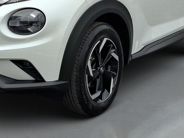 nissan-juke-2025-gasolina-999cc