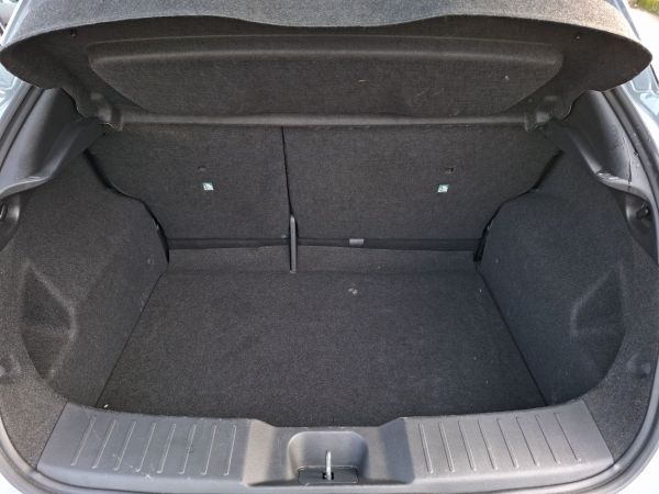 nissan-juke-2025-gasolina-999cc