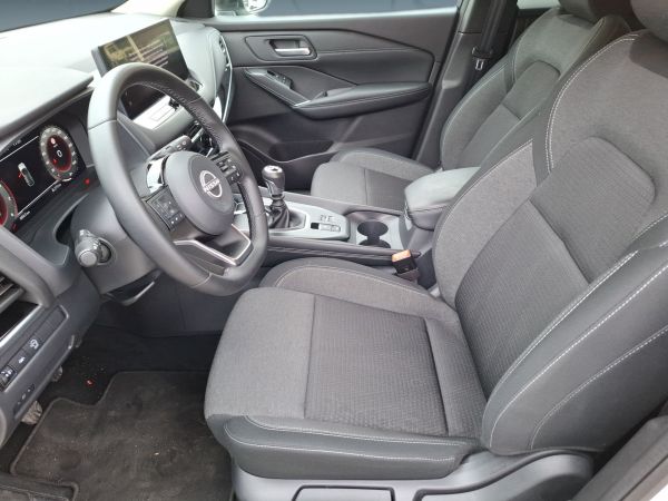 nissan-qashqai-2024-gasolina-1332cc