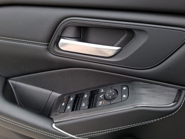 nissan-qashqai-2024-gasolina-1332cc