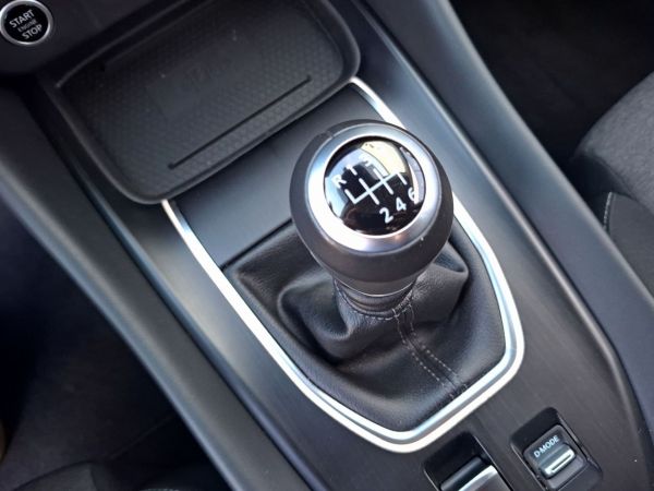 nissan-qashqai-2024-gasolina-1332cc