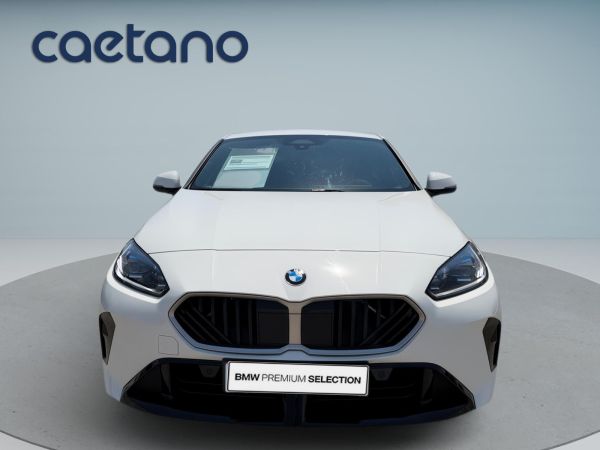 bmw-serie-1-2025-gasolina-1499cc