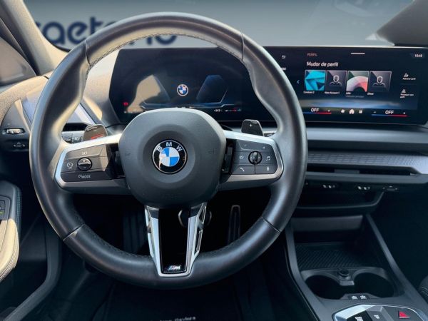 bmw-serie-1-2025-gasolina-1499cc