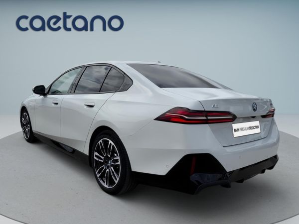 bmw-serie-i-2025-eletrico-0cc
