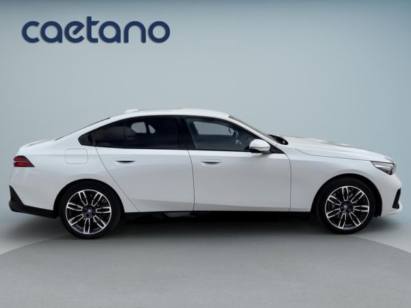 bmw-serie-i-2025-eletrico-0cc
