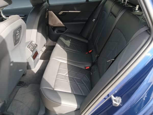 bmw-serie-5-2025-diesel-1995cc