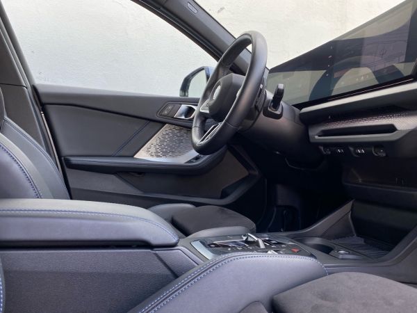 bmw-serie-1-2025-gasolina-1499cc