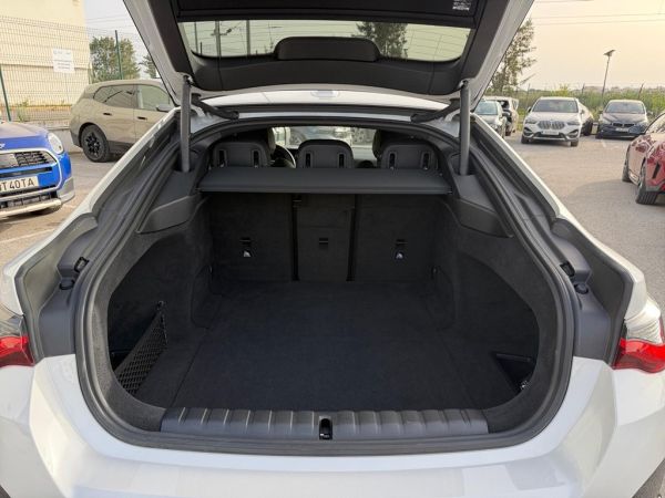 bmw-i4-2025-eletrico-0cc