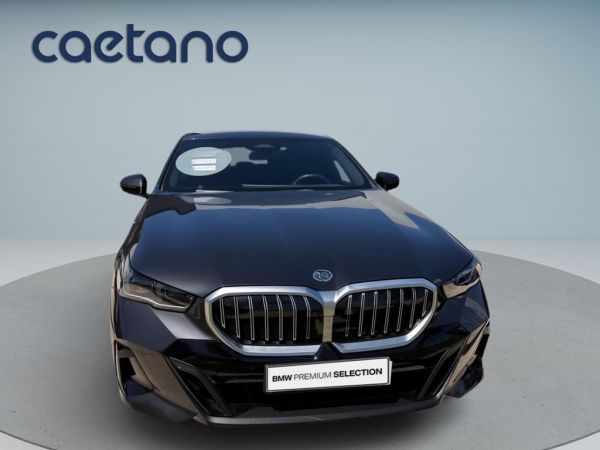bmw-serie-5-2025-hibrido-1998cc