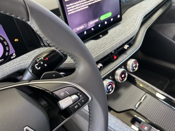 skoda-superb-2025-hibrido-1498cc