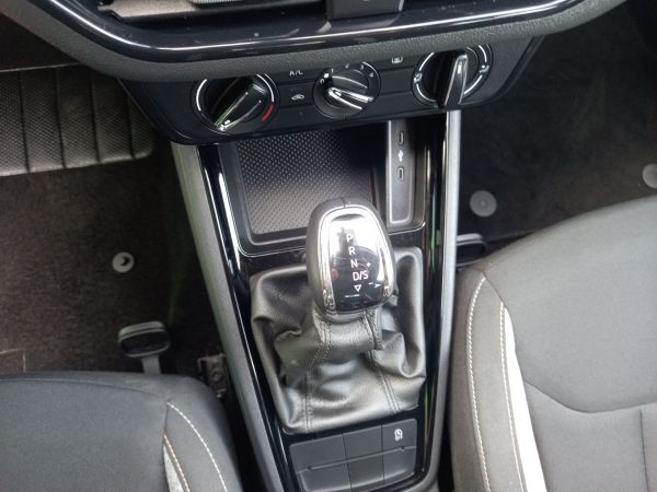 skoda-kamiq-2024-gasolina-999cc