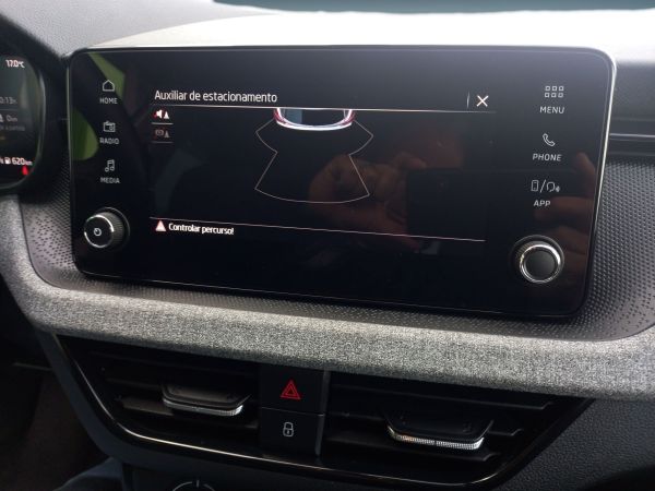 skoda-kamiq-2024-gasolina-999cc