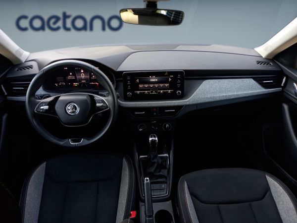 skoda-kamiq-2024-gasolina-999cc