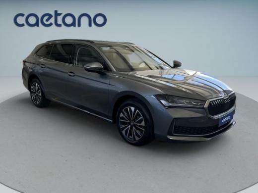 skoda-superb-2025-hibrido-1498cc