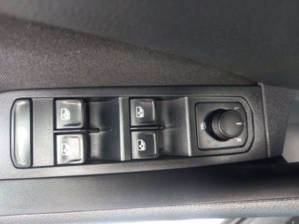 skoda-scala-2024-gasolina-999cc