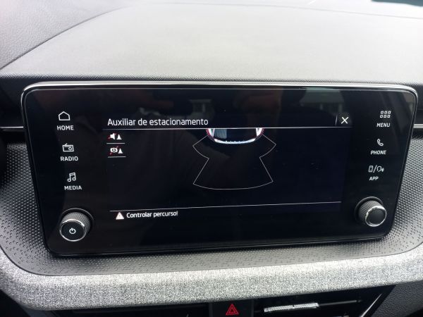 skoda-scala-2024-gasolina-999cc