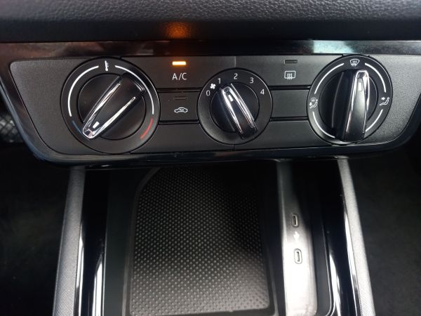 skoda-scala-2024-gasolina-999cc