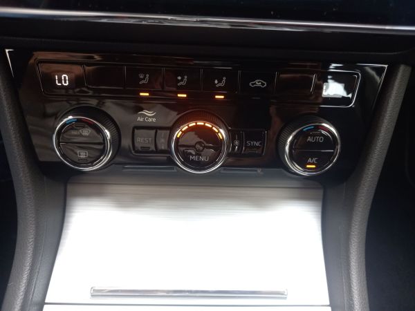 skoda-superb-2024-diesel-1968cc