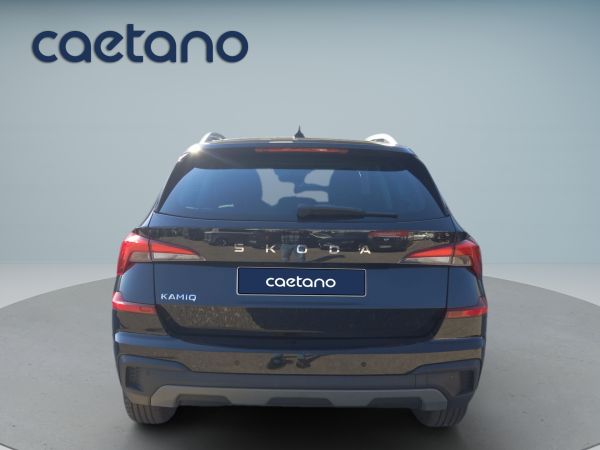 skoda-kamiq-2024-gasolina-999cc