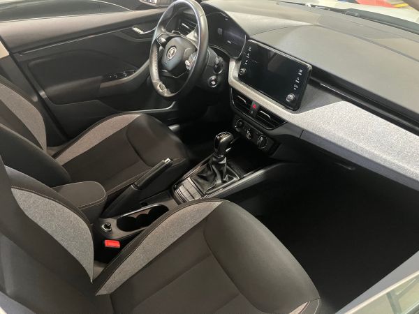skoda-kamiq-2024-gasolina-999cc