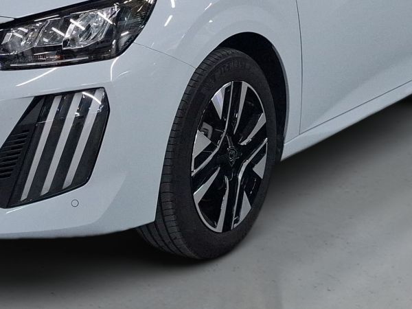 peugeot-208-2025-gasolina-1199cc