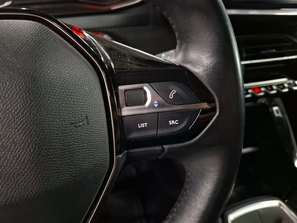 peugeot-2008-2022-gasolina-1199cc