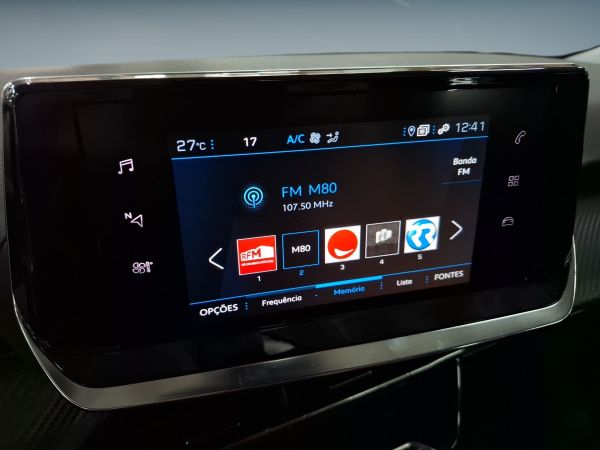 peugeot-2008-2022-gasolina-1199cc