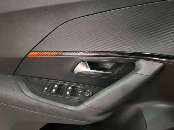peugeot-2008-2022-gasolina-1199cc
