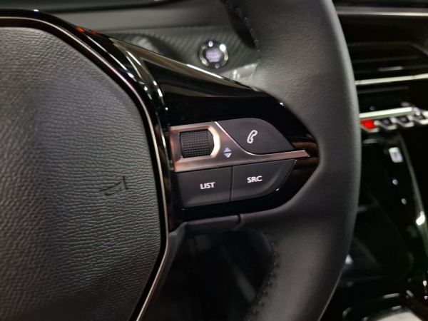 peugeot-e-2008-2026-eletrico-0cc