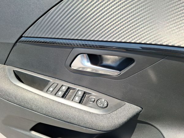 peugeot-208-2025-eletrico-0cc