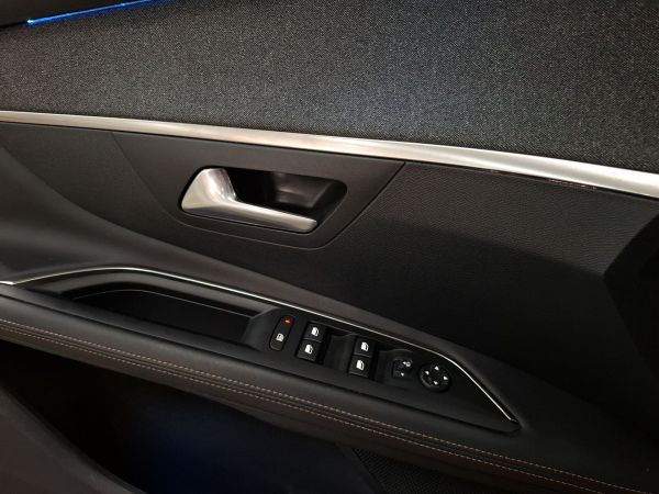 peugeot-3008-2019-diesel-1499cc