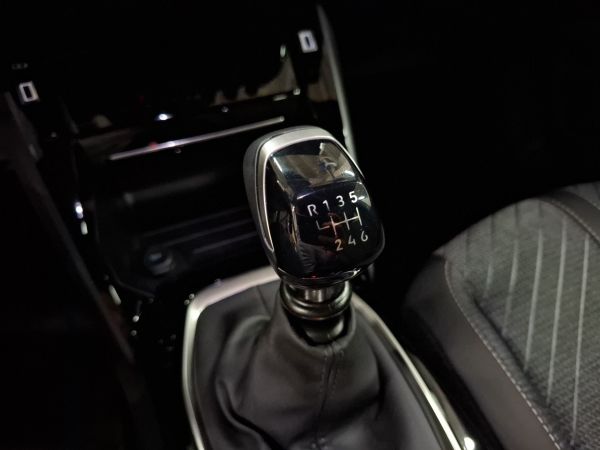 peugeot-2008-2026-gasolina-1199cc
