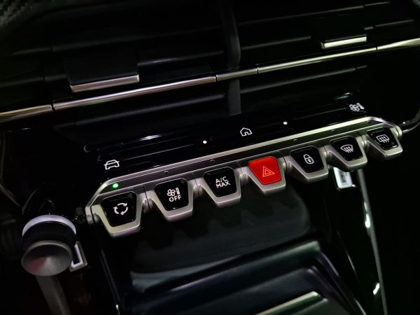 peugeot-2008-2026-gasolina-1199cc