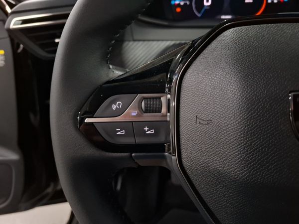 peugeot-208-2026-gasolina-1199cc