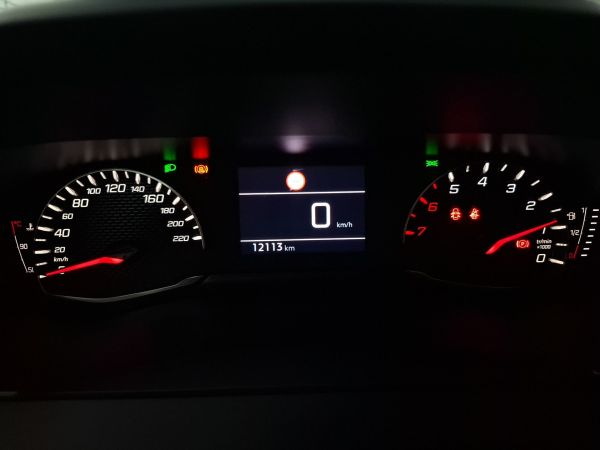 peugeot-2008-2025-gasolina-1199cc
