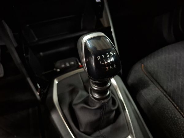 peugeot-2008-2025-gasolina-1199cc