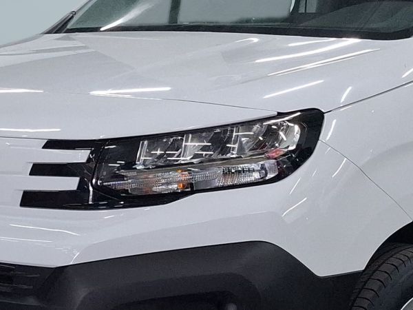 peugeot-partner-2025-diesel-1499cc