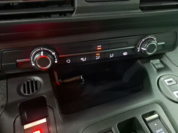 peugeot-partner-2025-diesel-1499cc