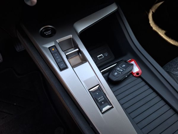 peugeot-308-sw-2026-gasolina-1199cc