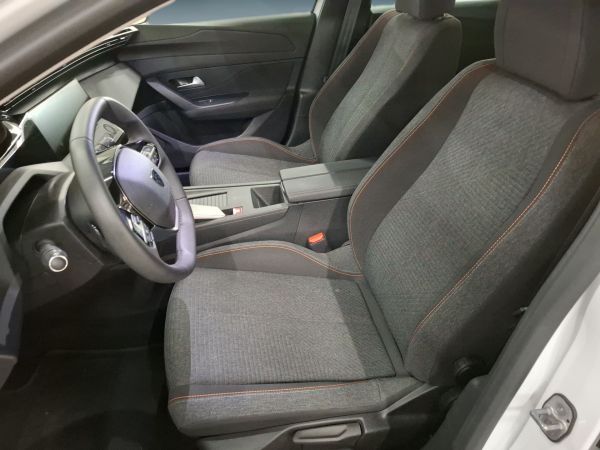 peugeot-308-2025-diesel-1499cc