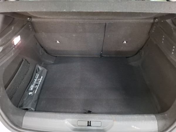peugeot-308-2025-diesel-1499cc