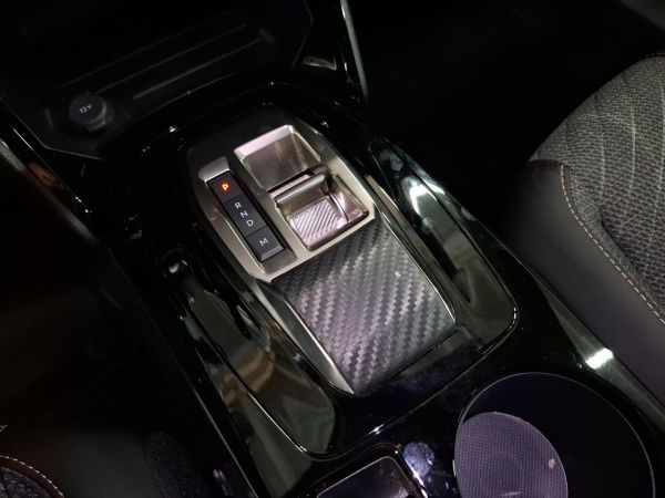 peugeot-2008-2025-gasolina-1199cc