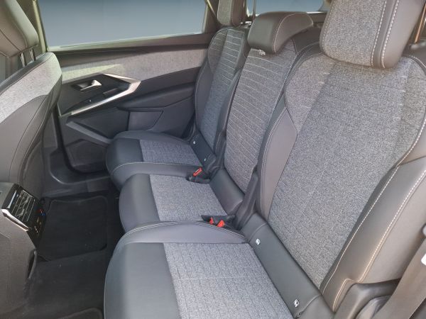 peugeot-5008-2025-gasolina-1199cc