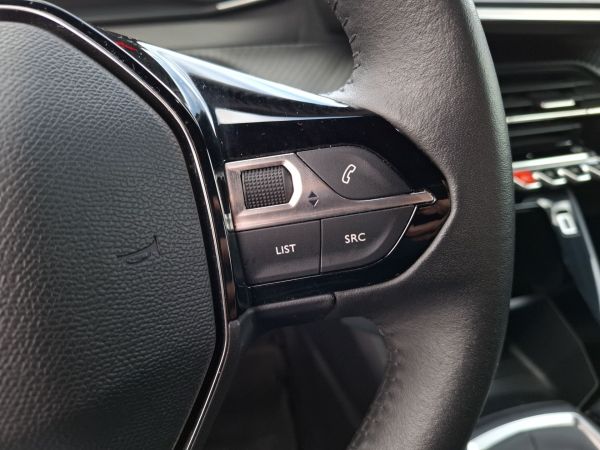 peugeot-2008-2024-gasolina-1199cc